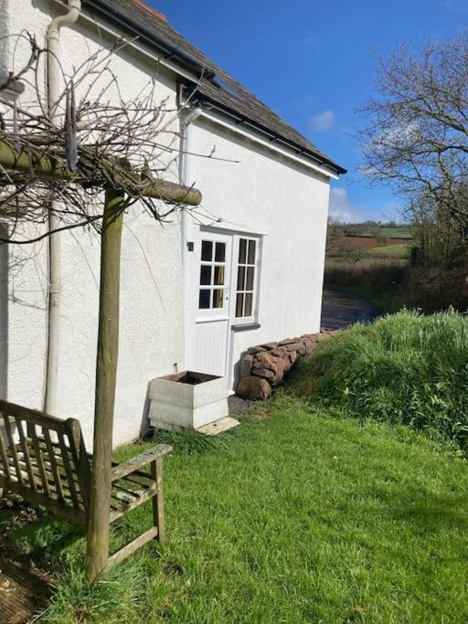 Rural Devon Retreat In Stunning Exe Valley. Exeter Bagian luar foto